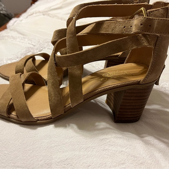 Franco Sarto women’s heels - Picture 3 of 3